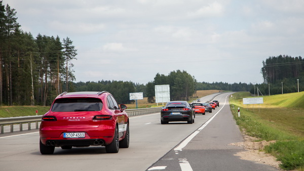 Porsche Driving Experience Минск